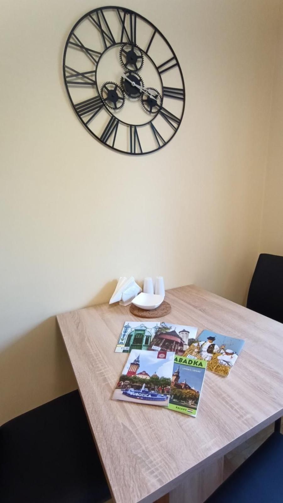 Apartman Taca Subotica Luaran gambar